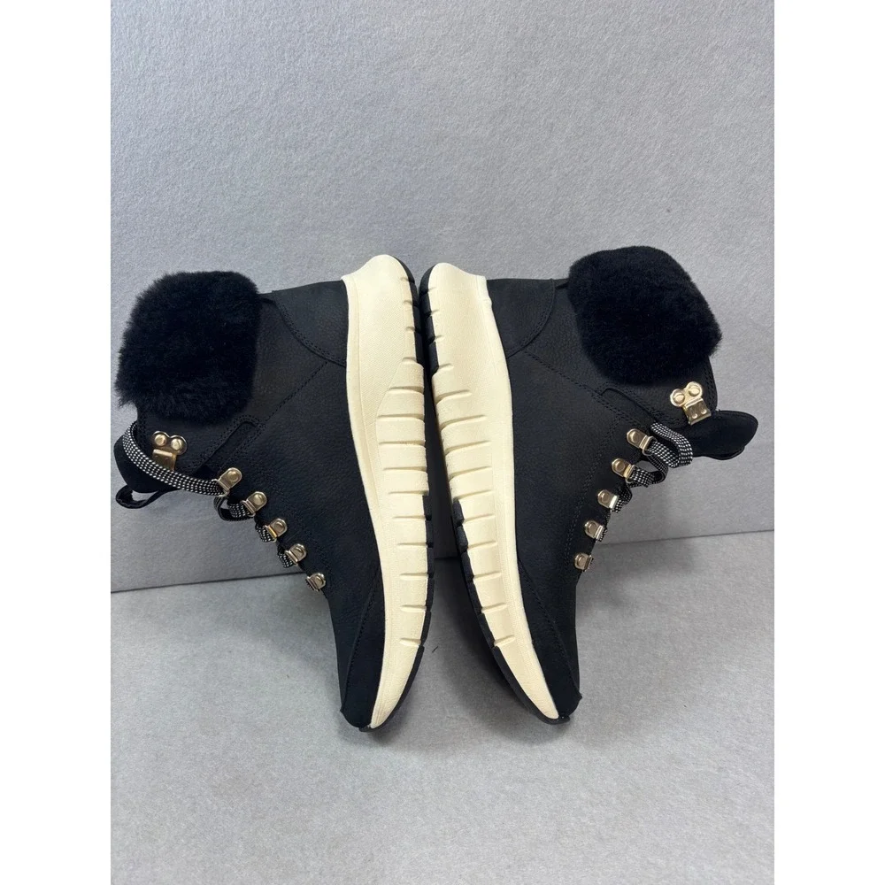 Women's Cole Haan Zerogrand Field Waterproof Hiking boot‎ Nubuck-Shearling 7.5